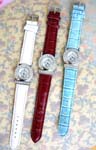 Trendy jewelry company supplies Classic faux leather watch band holding circular silver plated frame inlaid with clear cz gemstones from China
