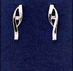 Cz fashion jewelry store distributes wholesale jewelry. Cz stones between two curved rhodium plated lines.