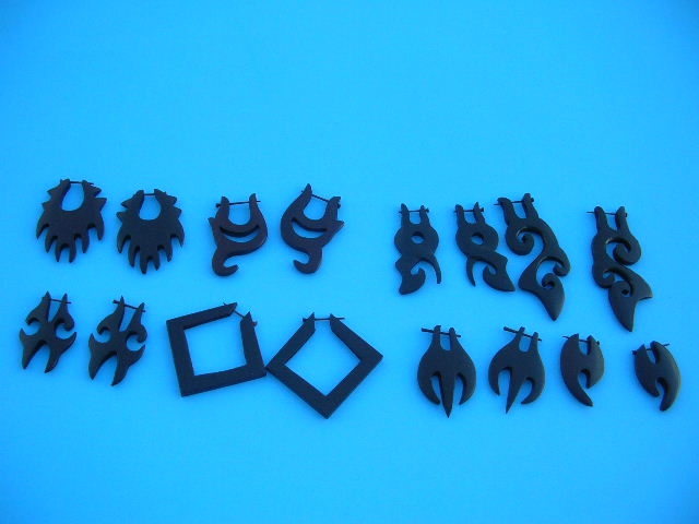 Online accessories and jewelry importer. Fine bali wear organic wood earrings in an assortment of designs 